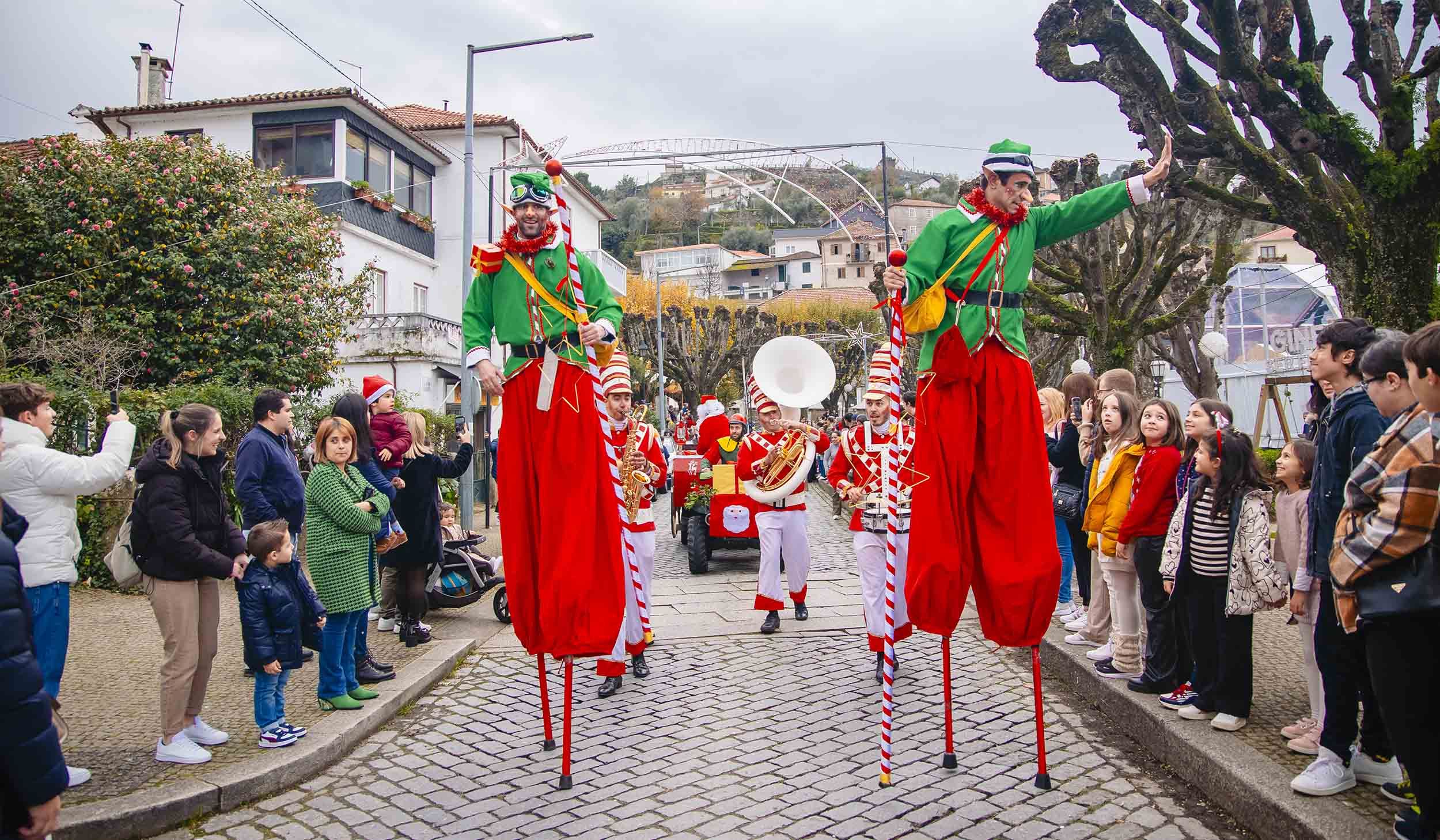 O espírito de Natal invadiu Cinfães!