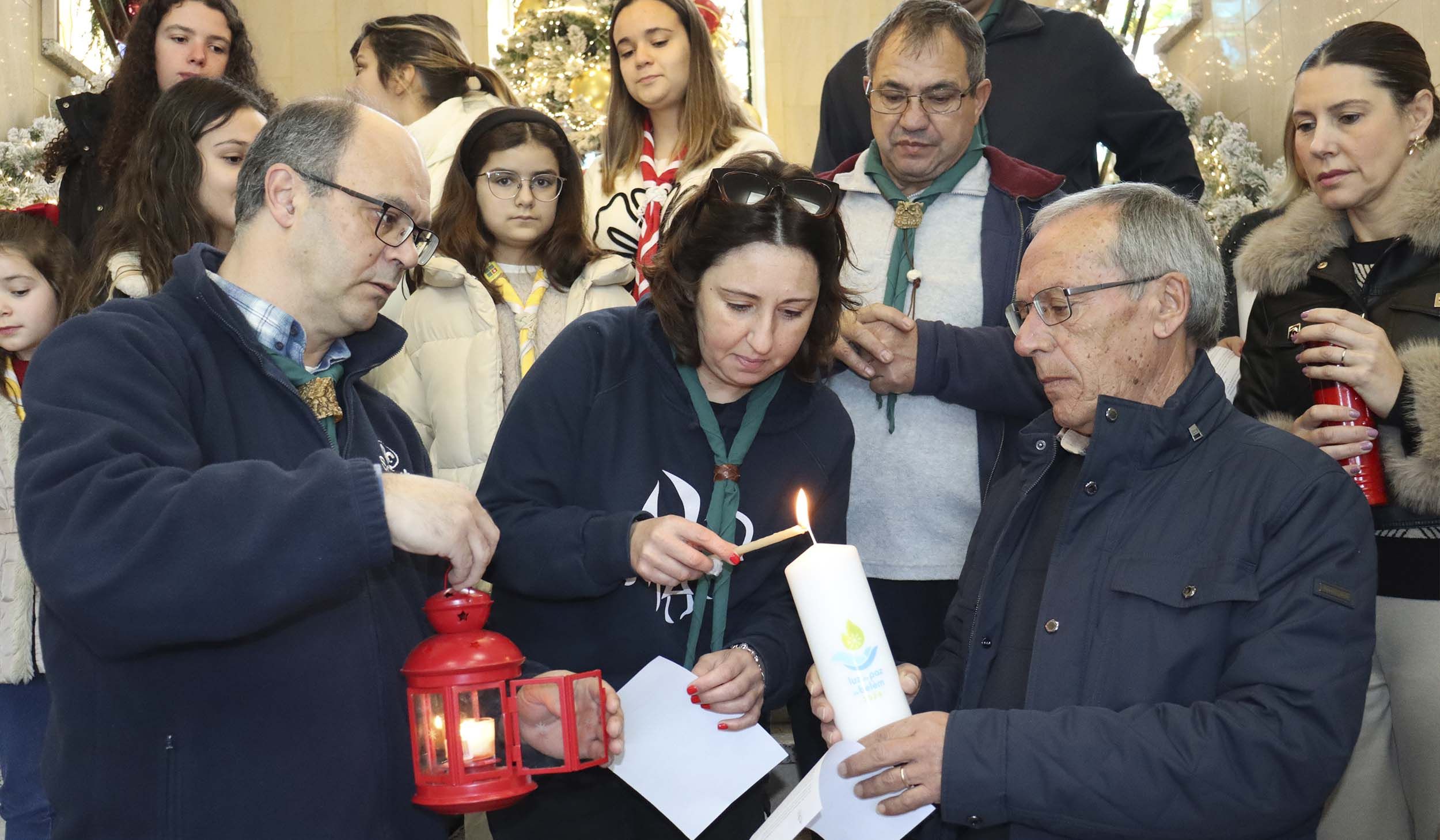 Escuteiros partilham a Luz da Paz de Belém